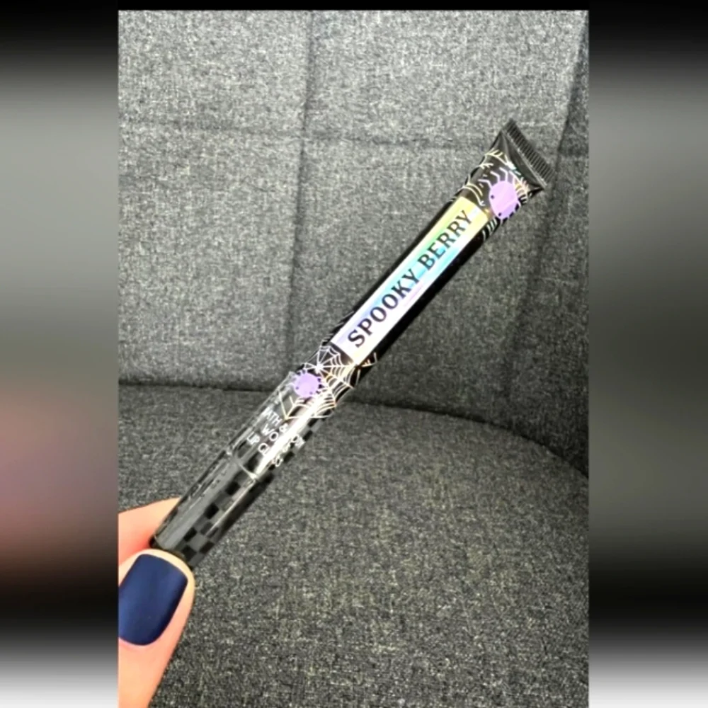 👻 New Bath & Body Works Spooky Berry Lip Gloss — Sealed — Halloween